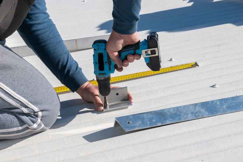 why you should hire a local roofer, Asheville