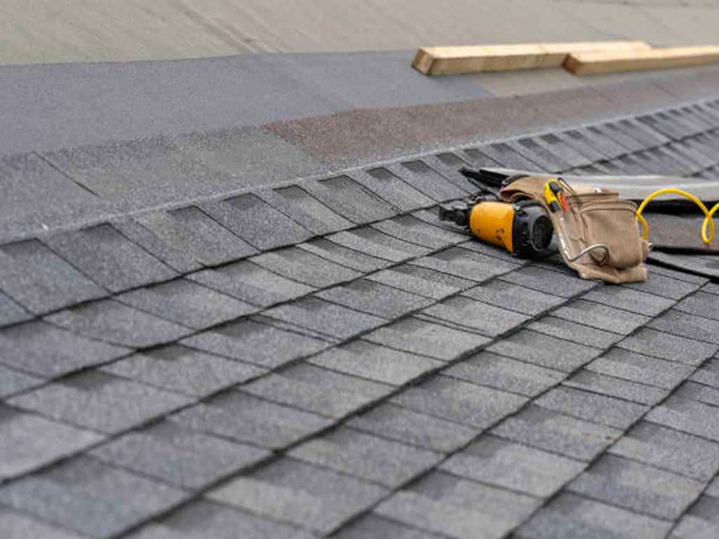 best Commercial asphalt shingle Roofers