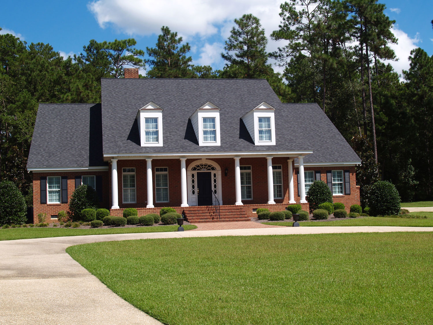 Trusted Local Roofing Contractor in Woodlawn, TN