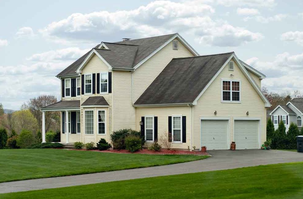  asphalt roofing advantages, multi-family home roofing in Norcross, GA