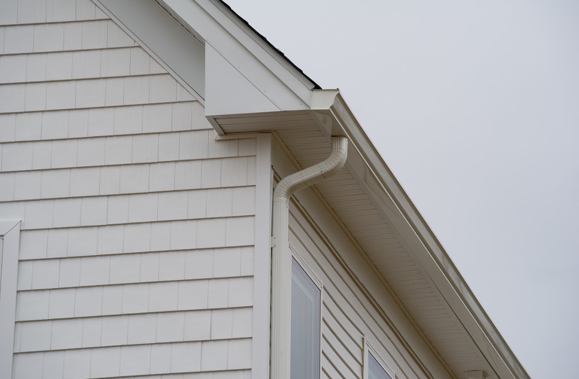 how to choose the best gutter system for your home in Fayetteville