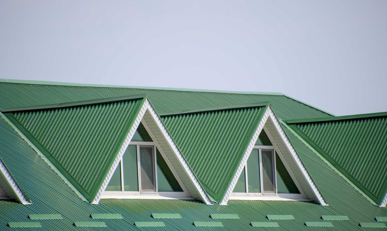 advantages of metal roofing in Fort Myers, FL