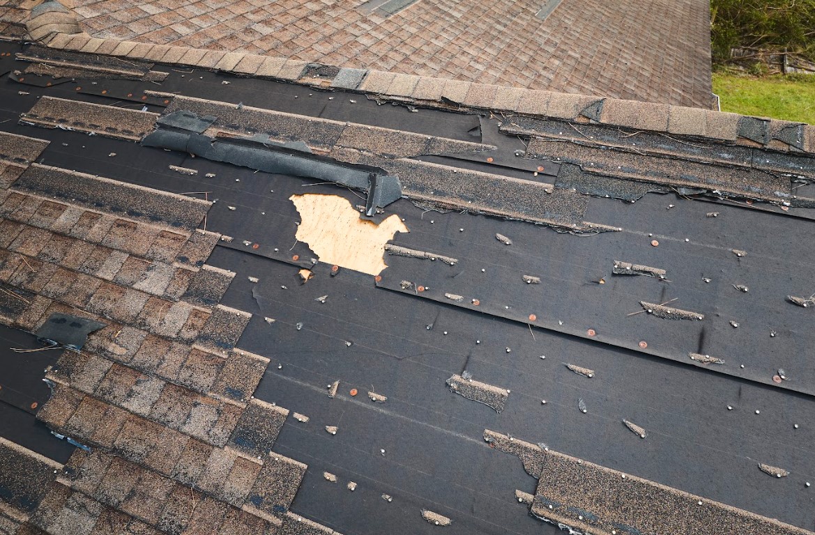 What To Do if a Storm Damages Your Roof in St. Louis | Best Choice Roofing