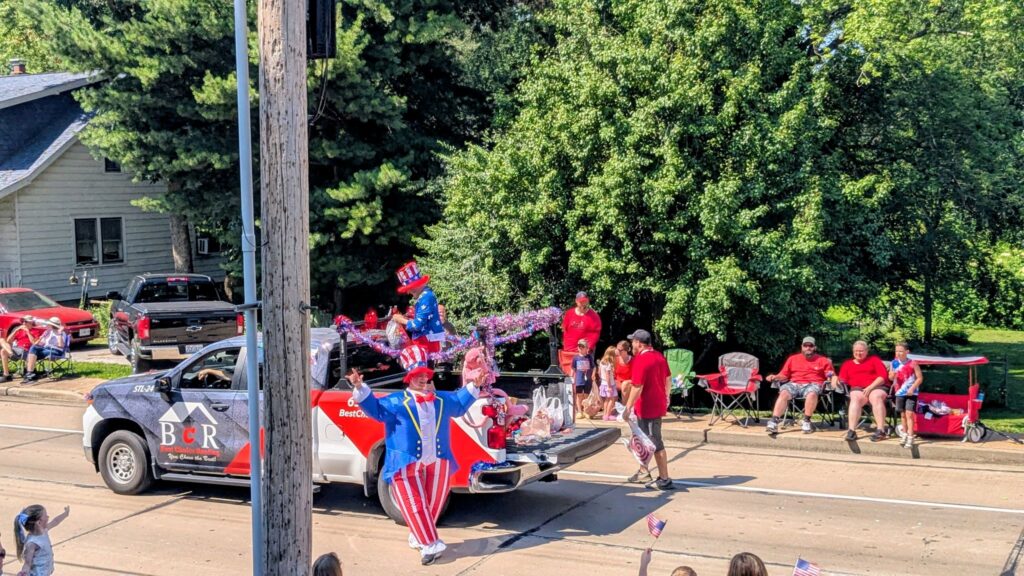 BCR Greater St. Louis Joins the St. Charles Riverfest Parade on July 4