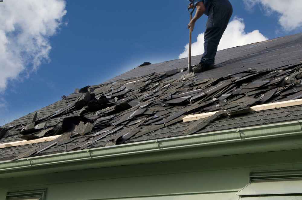 Asphalt Shingle Roof Replacement in St. Charles