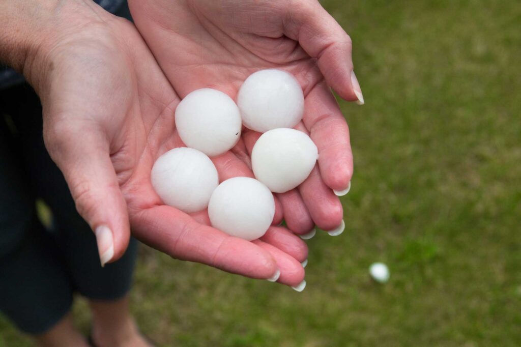 roof hail damage, hail damage repair