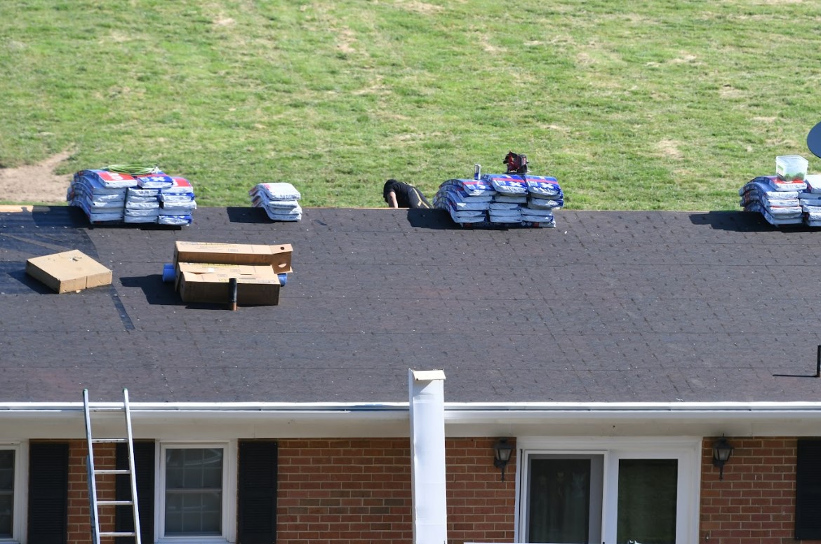 dangers of DIY roofing in Orlando
