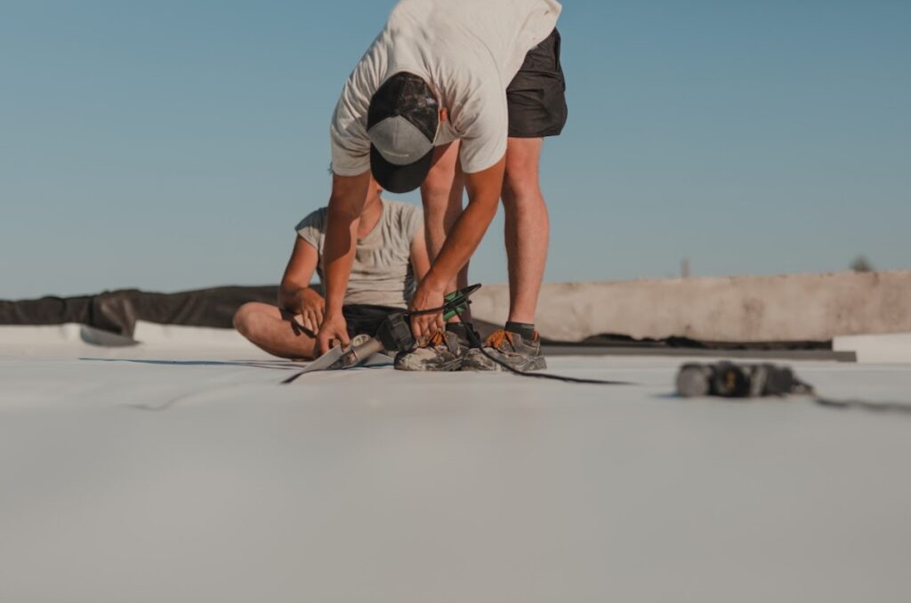 right commercial roof in South Orlando