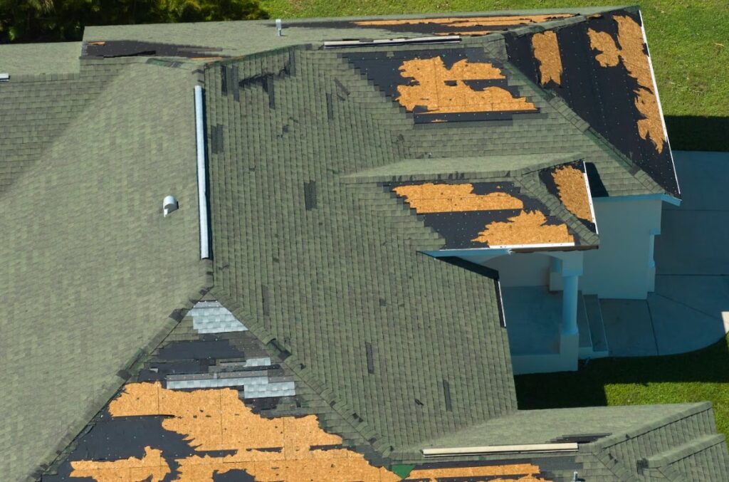 reasons your roof might fail in Savannah