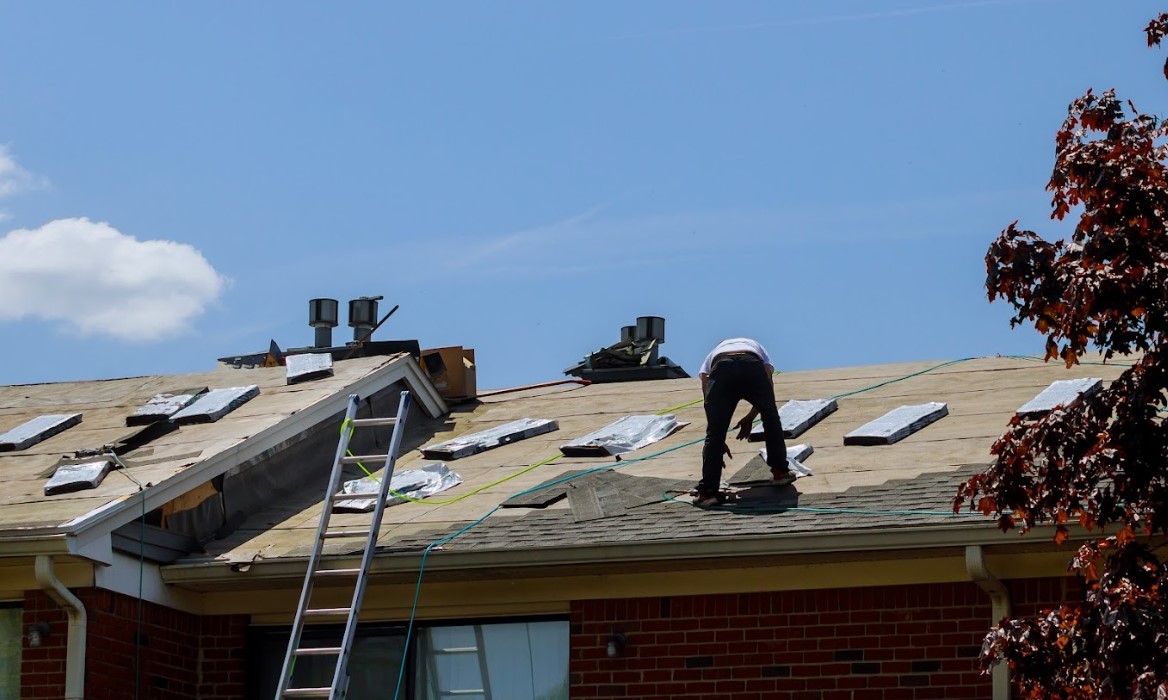 prevent roof leaks in Tallahassee