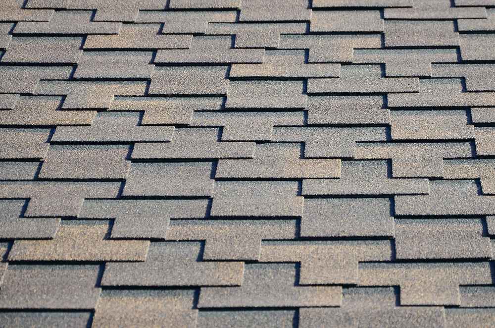asphalt shingle roofing lifespan in Delaware